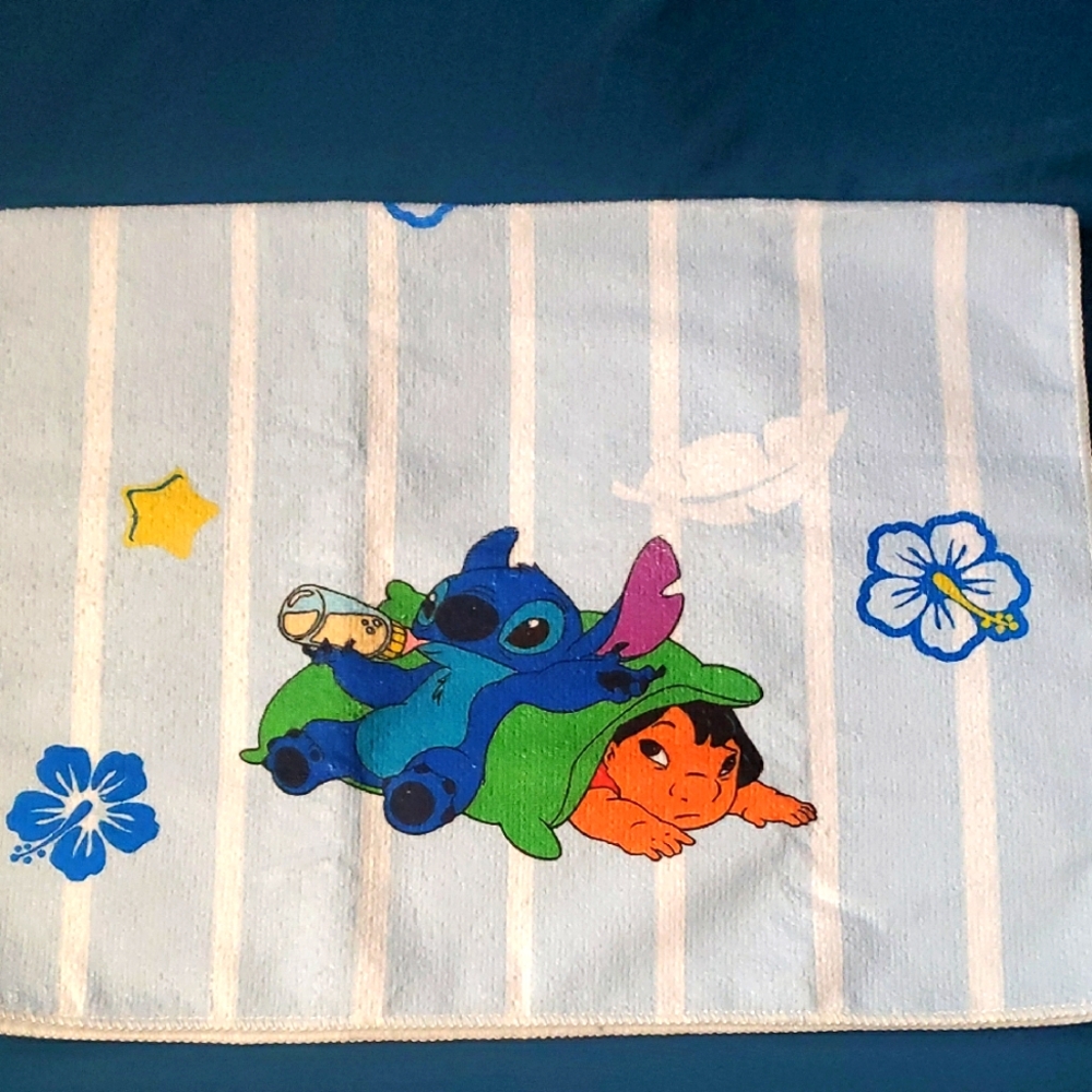 Lilo & Stitch Kitchen Towel NWOT